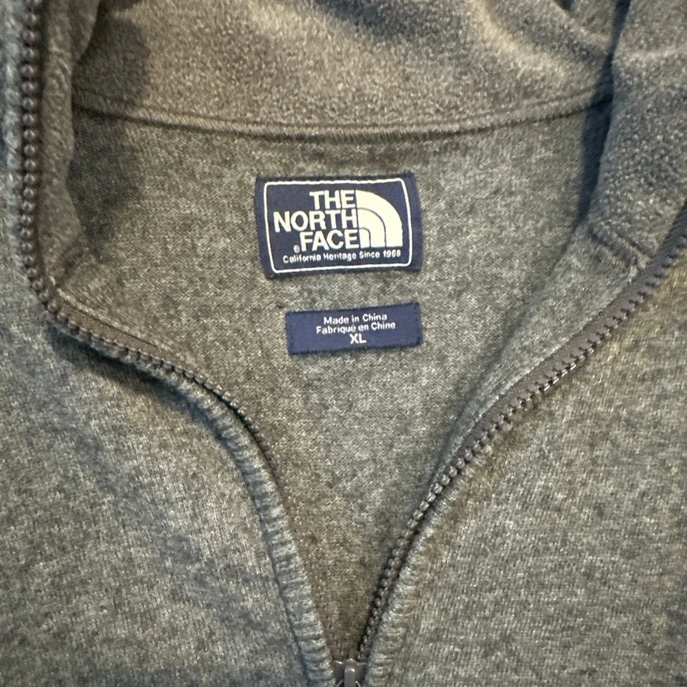 The North‎ Face wool blend half zip jacket gray size XL
